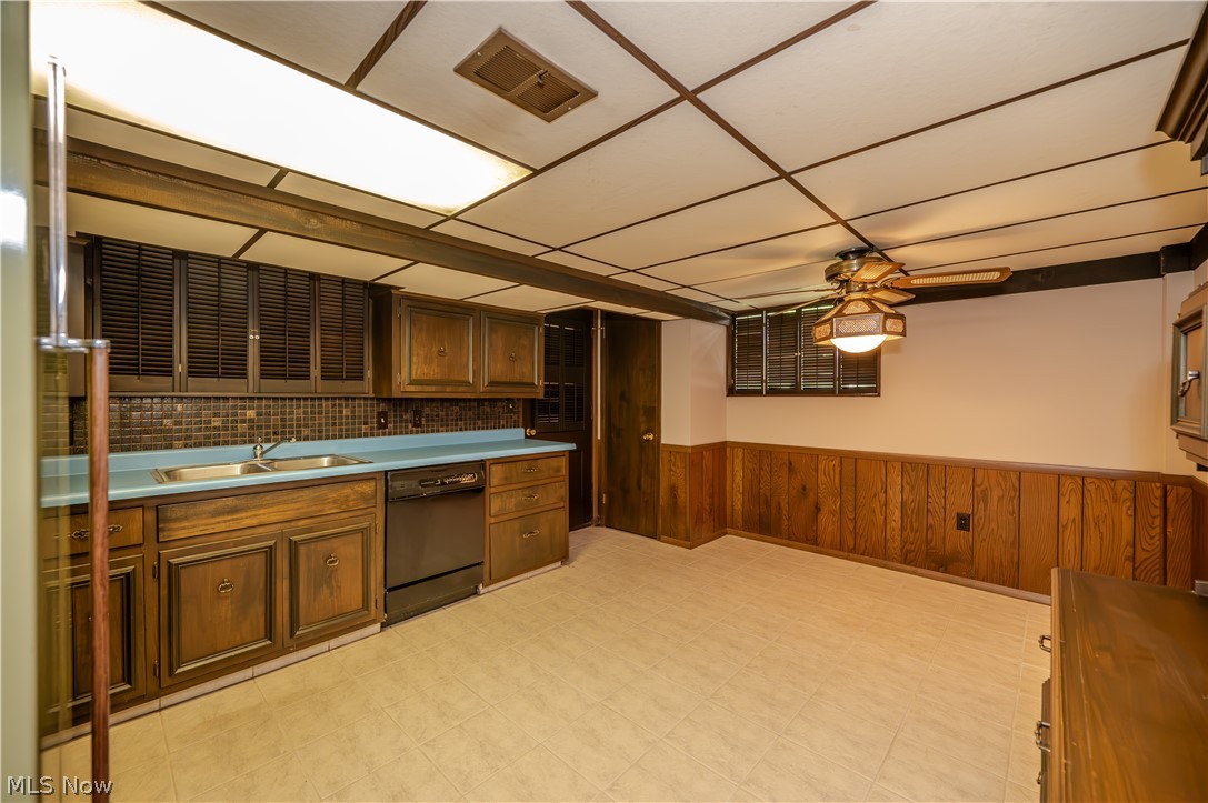 2882 Decamp Road Youngstown OH 44511