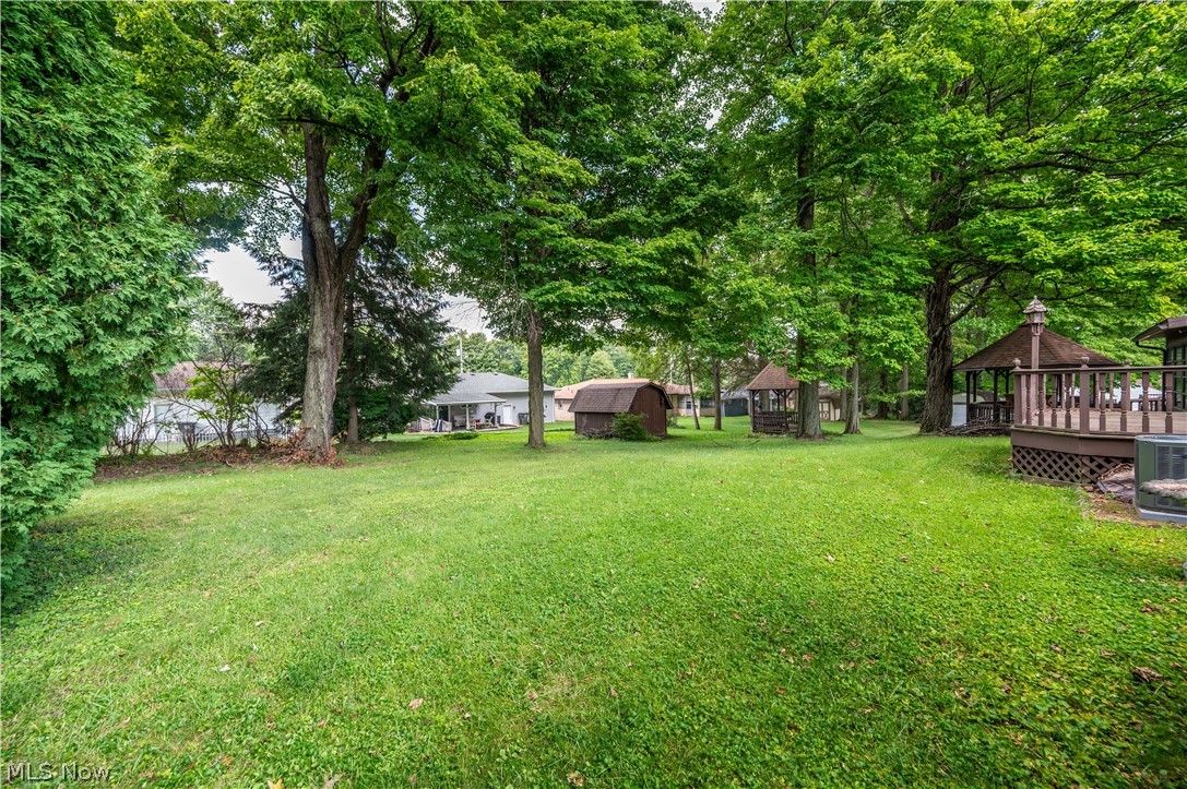 2882 Decamp Road Youngstown OH 44511