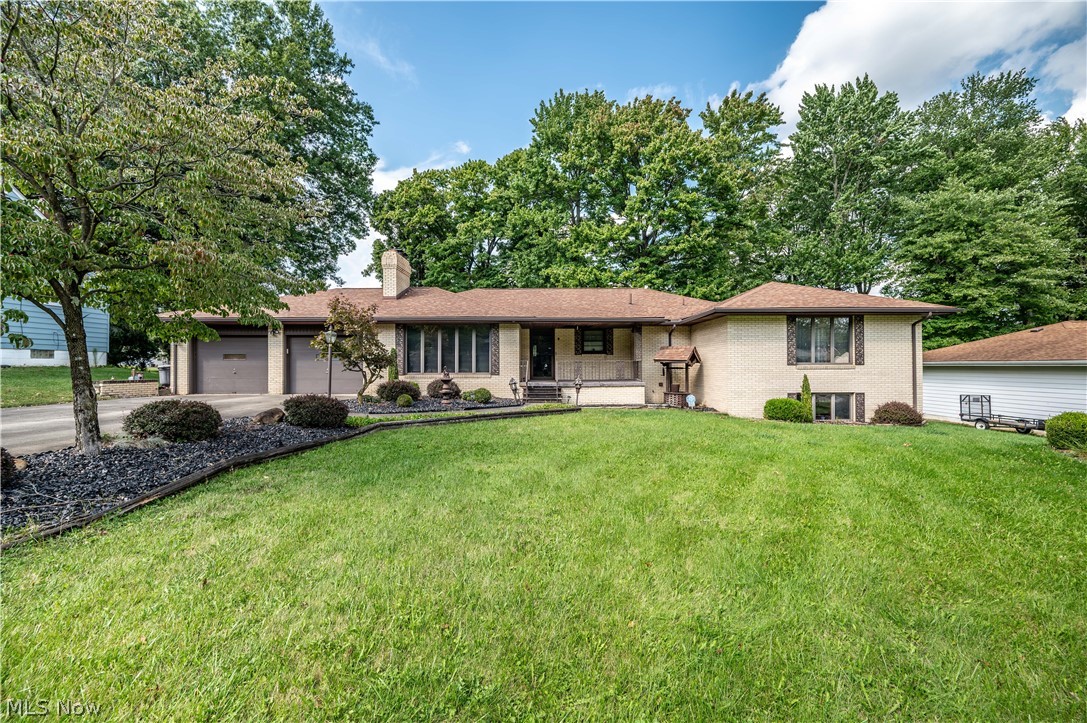 2882 Decamp Road Youngstown OH 44511