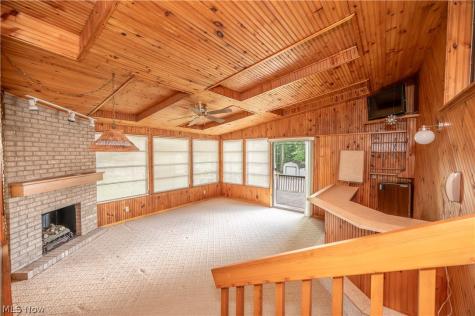 2882 Decamp Road Youngstown OH 44511
