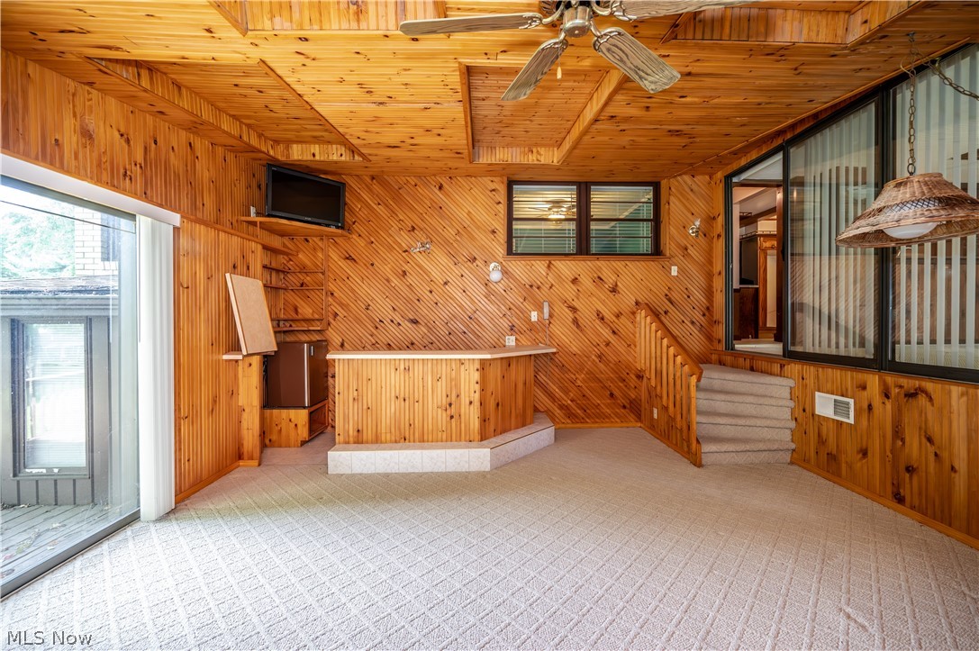 2882 Decamp Road Youngstown OH 44511