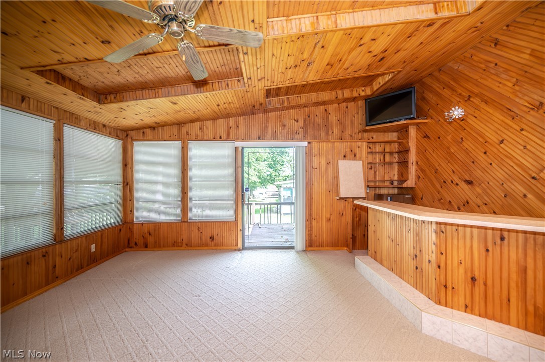 2882 Decamp Road Youngstown OH 44511