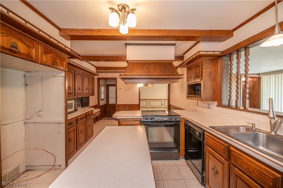 2882 Decamp Road Youngstown OH 44511