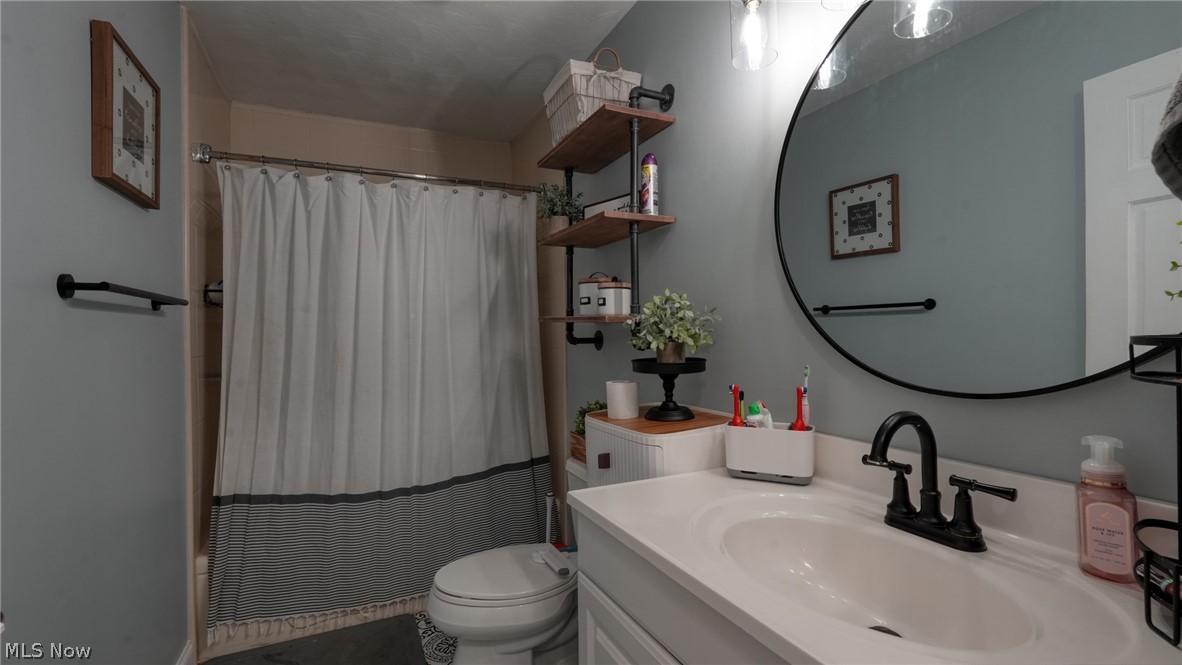 62282 Forestview Drive Cambridge OH 43725