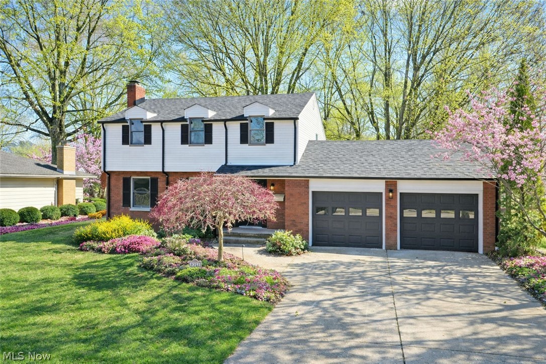 8351 Chesterton Drive Youngstown OH 44514