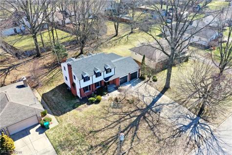 8351 Chesterton Drive Youngstown OH 44514