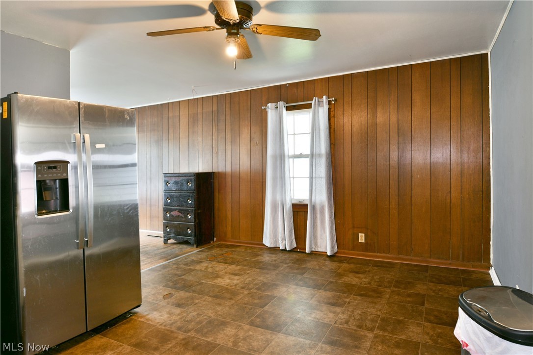 1833 Cleveland Street Salem OH 44460