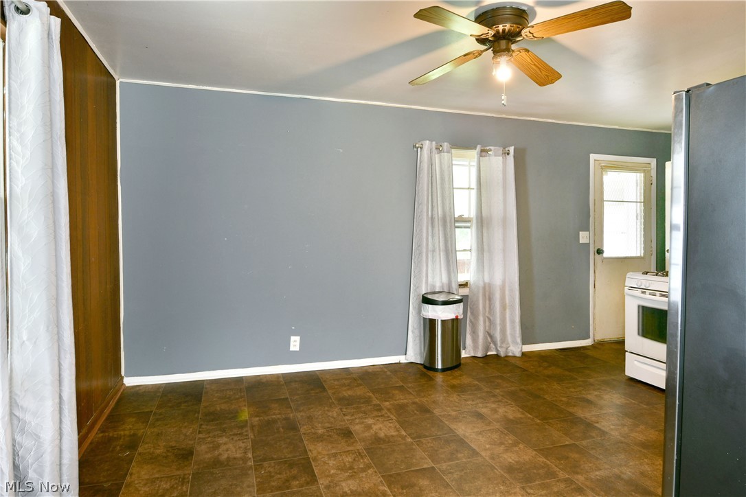 1833 Cleveland Street Salem OH 44460
