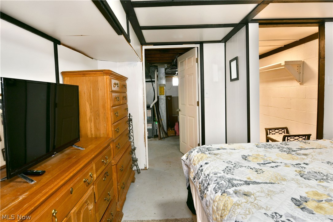 1833 Cleveland Street Salem OH 44460