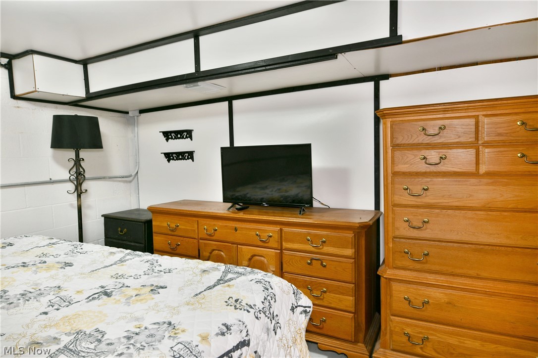 1833 Cleveland Street Salem OH 44460
