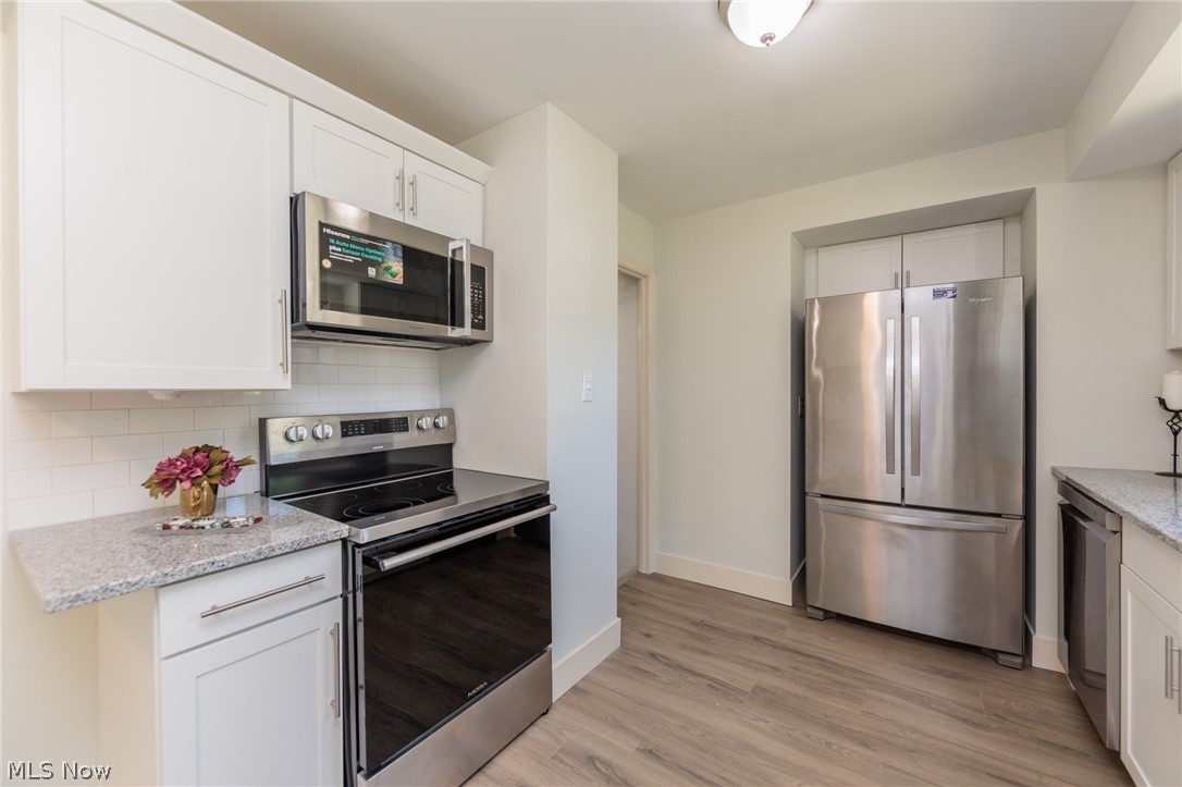 6004 Twin Lakes Drive Parma OH 44129
