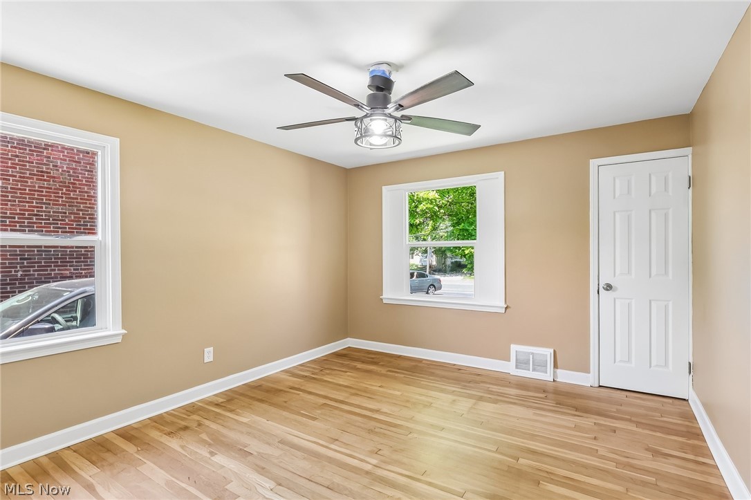 2052 N Taylor Road East Cleveland OH 44112