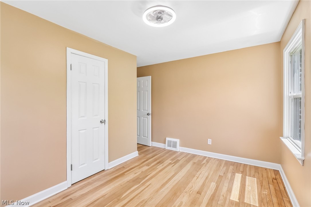 2052 N Taylor Road East Cleveland OH 44112