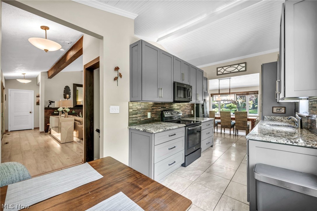 11616 Edgewater Drive Cleveland OH 44102