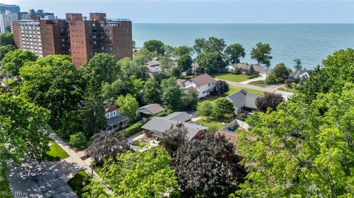 11616 Edgewater Drive Cleveland OH 44102