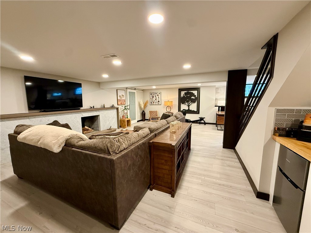 11616 Edgewater Drive Cleveland OH 44102