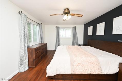 6752 Crestwood Lane Olmsted Twp OH 44138