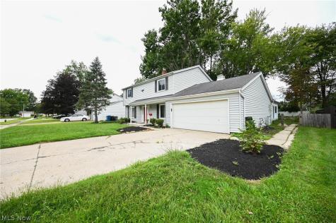 6752 Crestwood Lane Olmsted Twp OH 44138