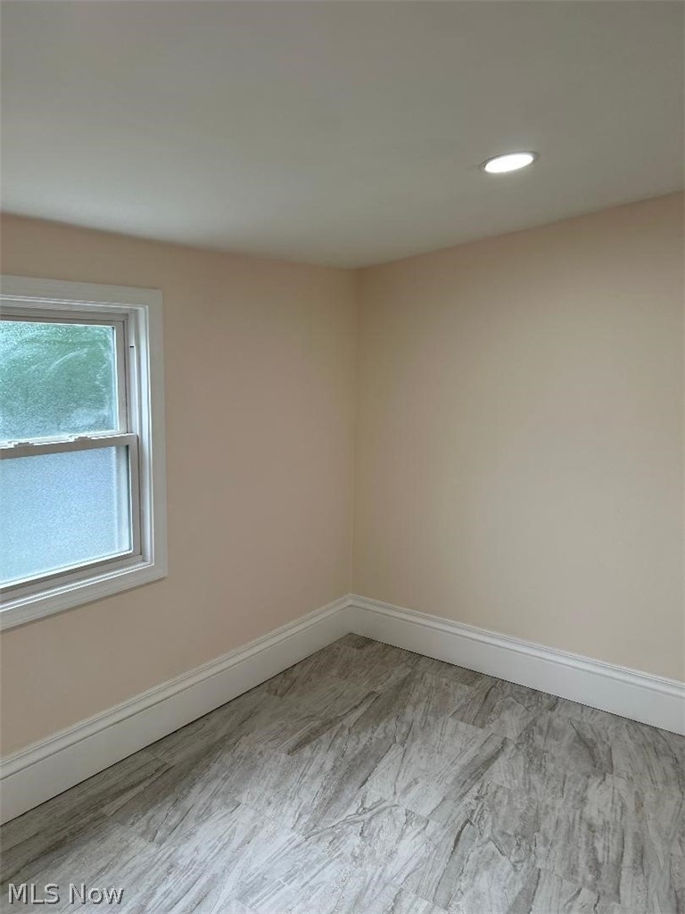 3279 W 97 Street Cleveland OH 44102
