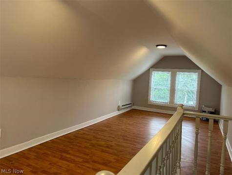 3279 W 97 Street Cleveland OH 44102