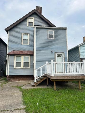 3279 W 97 Street Cleveland OH 44102