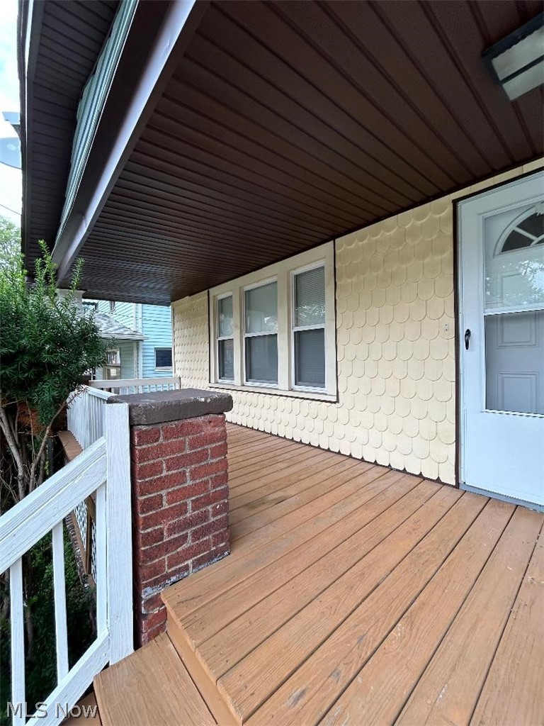 3279 W 97 Street Cleveland OH 44102