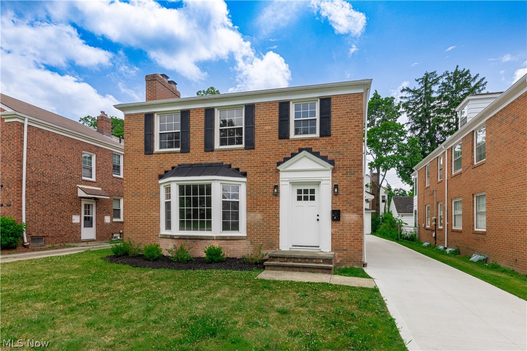 17606 Chagrin Boulevard Shaker Heights OH 44120