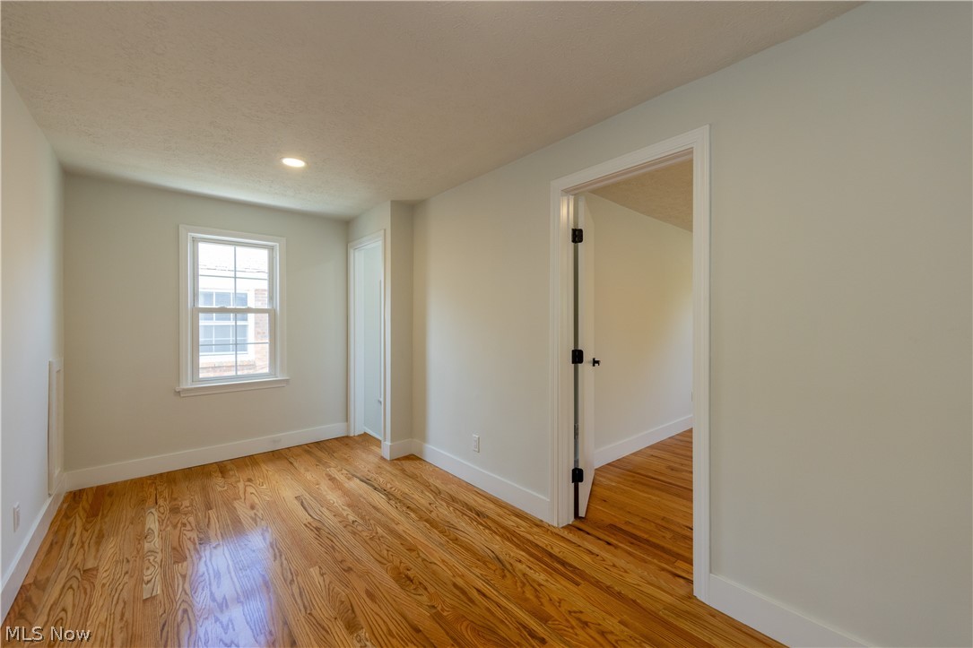17606 Chagrin Boulevard Shaker Heights OH 44120