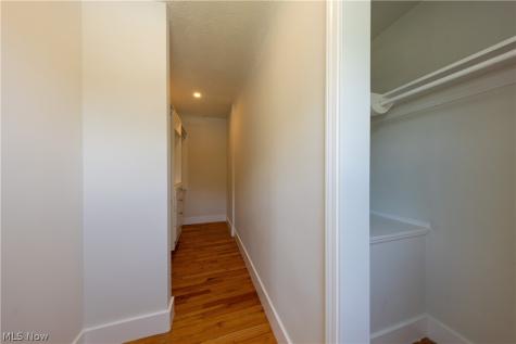 17606 Chagrin Boulevard Shaker Heights OH 44120