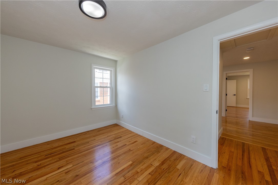 17606 Chagrin Boulevard Shaker Heights OH 44120
