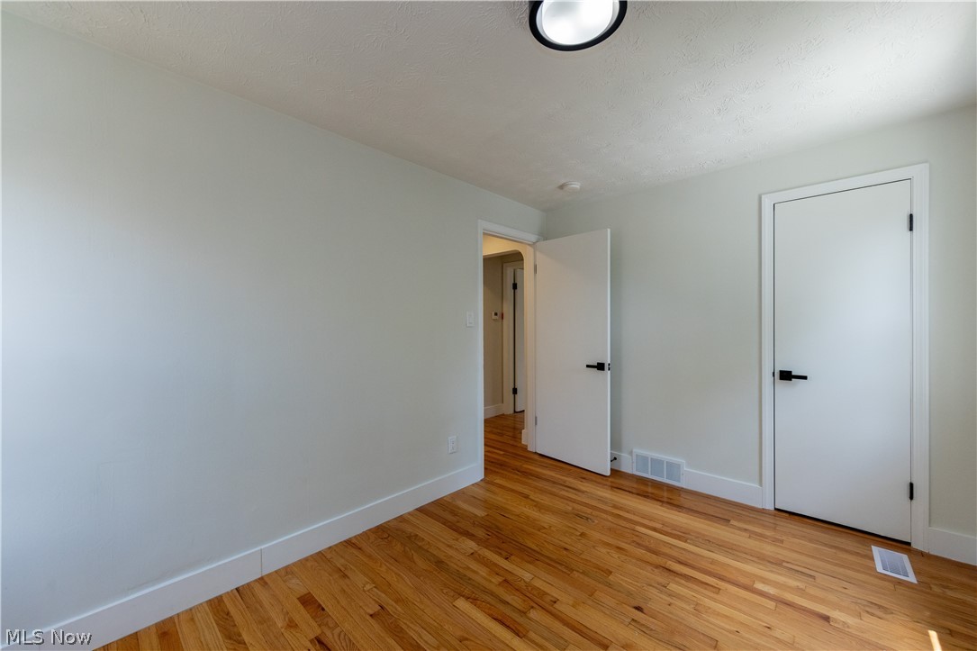 17606 Chagrin Boulevard Shaker Heights OH 44120