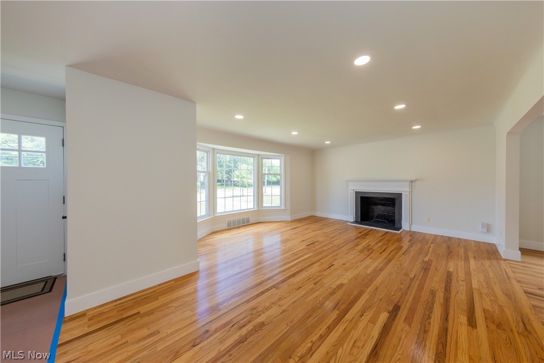 17606 Chagrin Boulevard Shaker Heights OH 44120