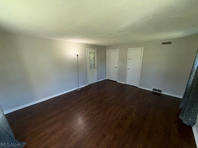 1087 Krumroy Road Akron OH 44306