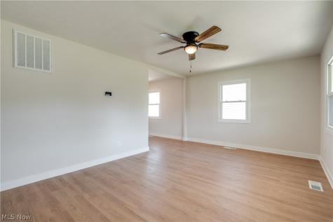 4314 Talbot Lane Lorain OH 44055