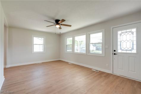 4314 Talbot Lane Lorain OH 44055