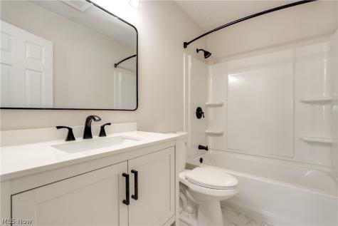 4314 Talbot Lane Lorain OH 44055