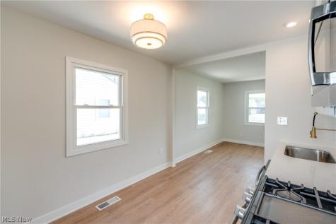 4314 Talbot Lane Lorain OH 44055