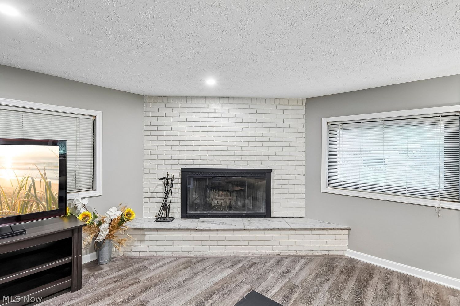 15503 State Road North Royalton OH 44133