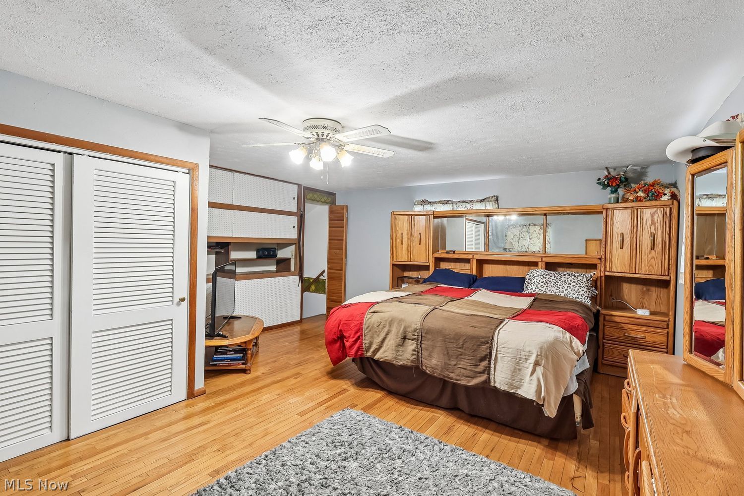 15503 State Road North Royalton OH 44133