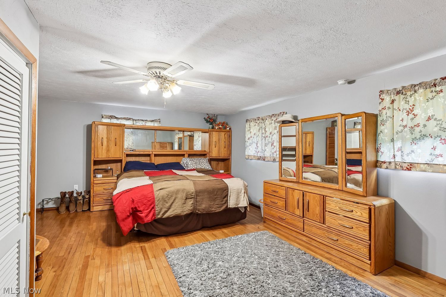 15503 State Road North Royalton OH 44133
