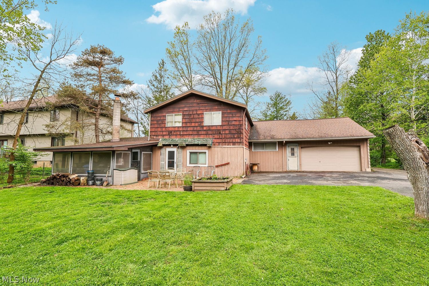 15503 State Road North Royalton OH 44133