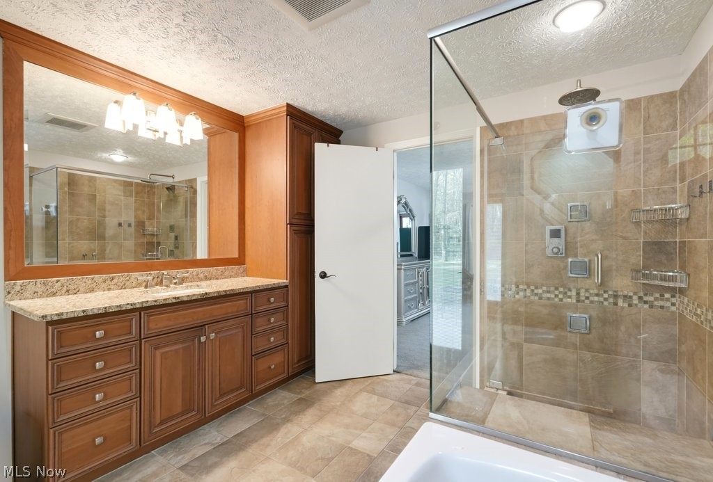 10900 Stafford Road Chagrin Falls OH 44023