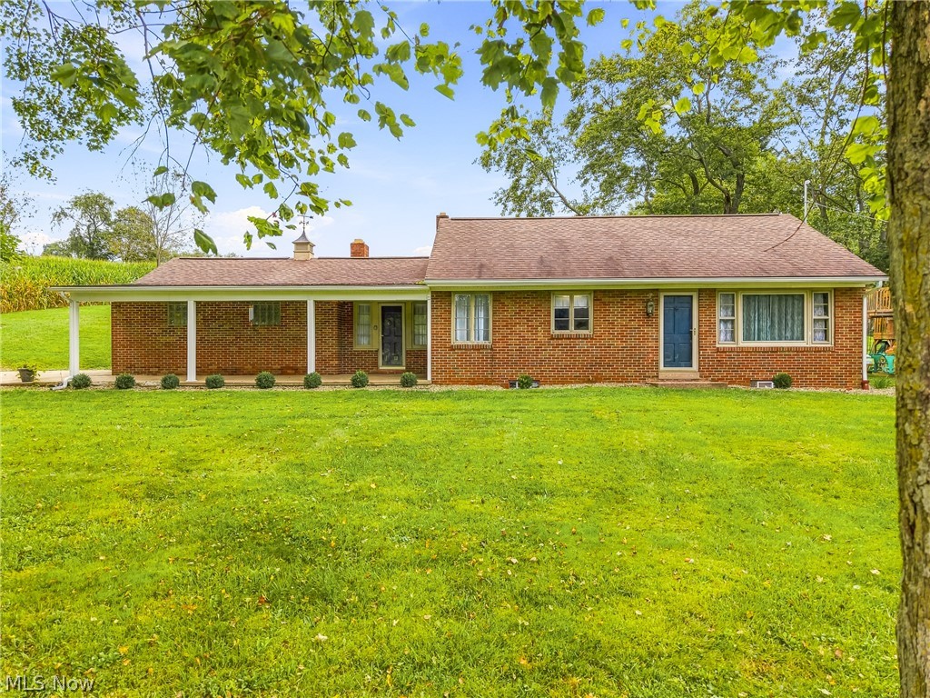 3633 Blacksnake Hill Road NE Dover OH 44622