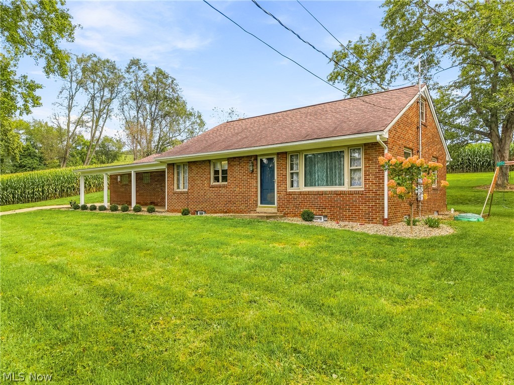3633 Blacksnake Hill Road NE Dover OH 44622