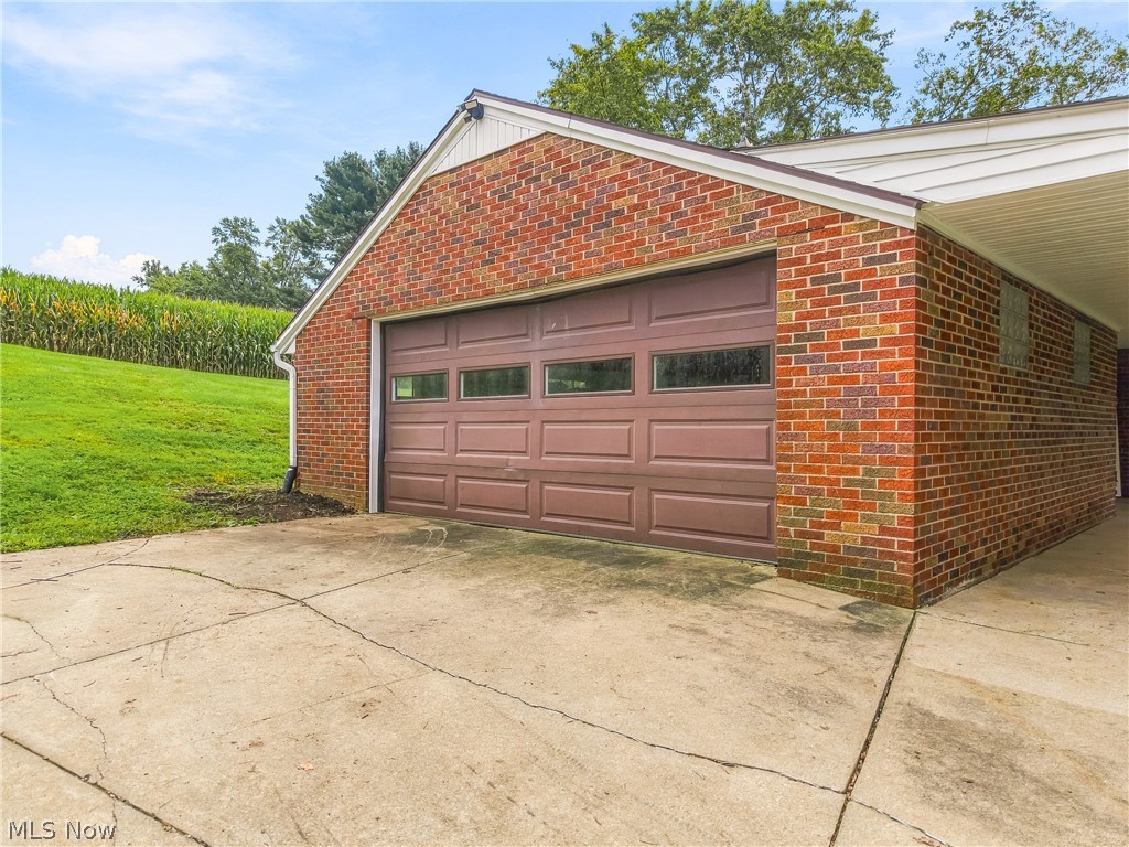 3633 Blacksnake Hill Road NE Dover OH 44622