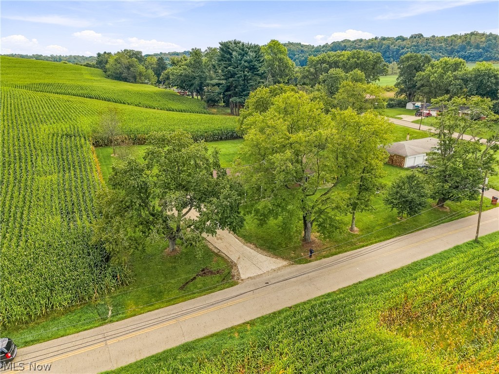 3633 Blacksnake Hill Road NE Dover OH 44622