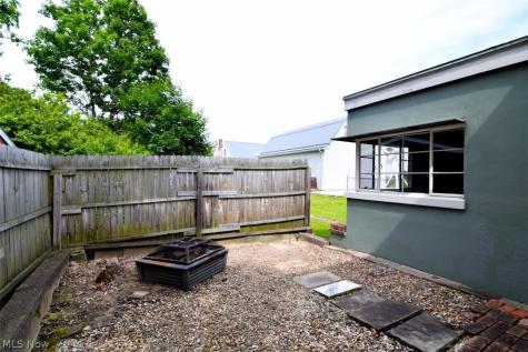 972 Washington Street Wooster OH 44691