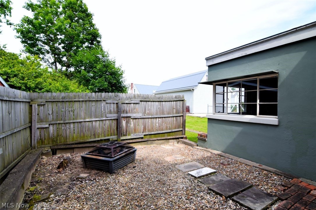 972 Washington Street Wooster OH 44691