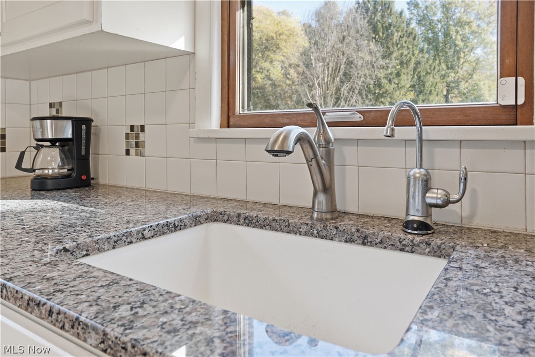 7715 Brecksville Road Independence OH 44131