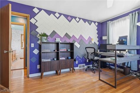 7715 Brecksville Road Independence OH 44131